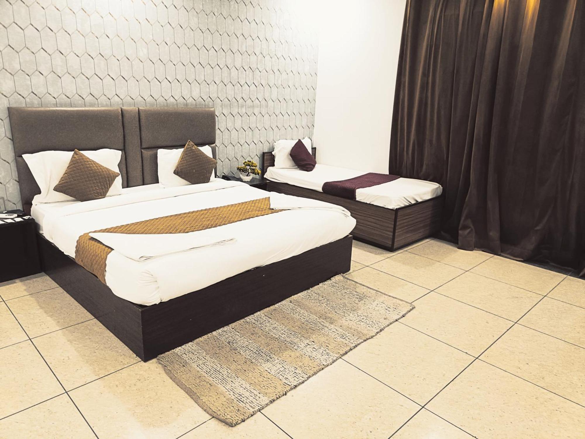 Hotel Grand City Maxx A Family Hotel Near Igi Delhi Airport Neu-Delhi Exterior foto